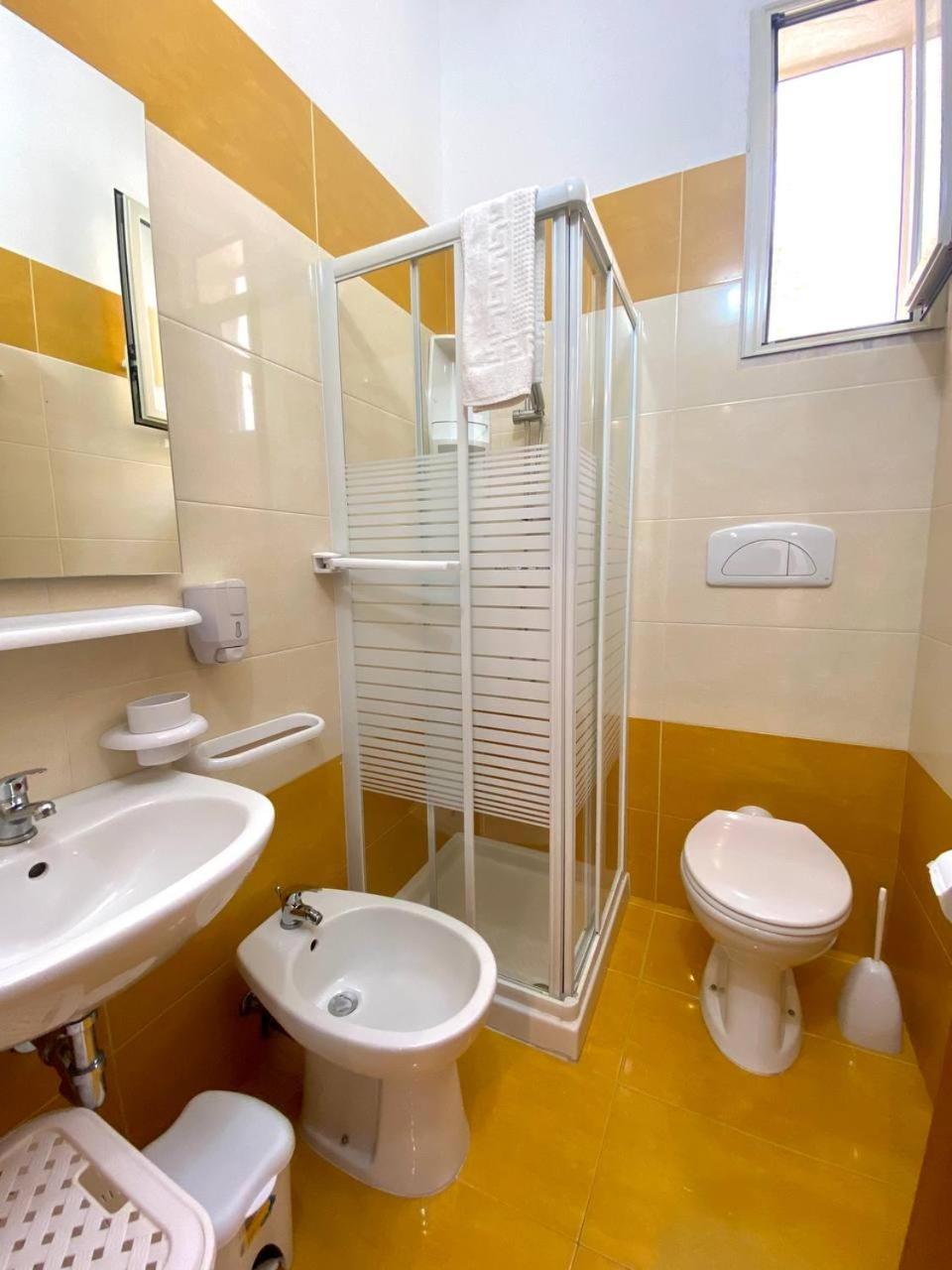 B&B Vistadamare Torre Specchia Ruggeri Exterior foto