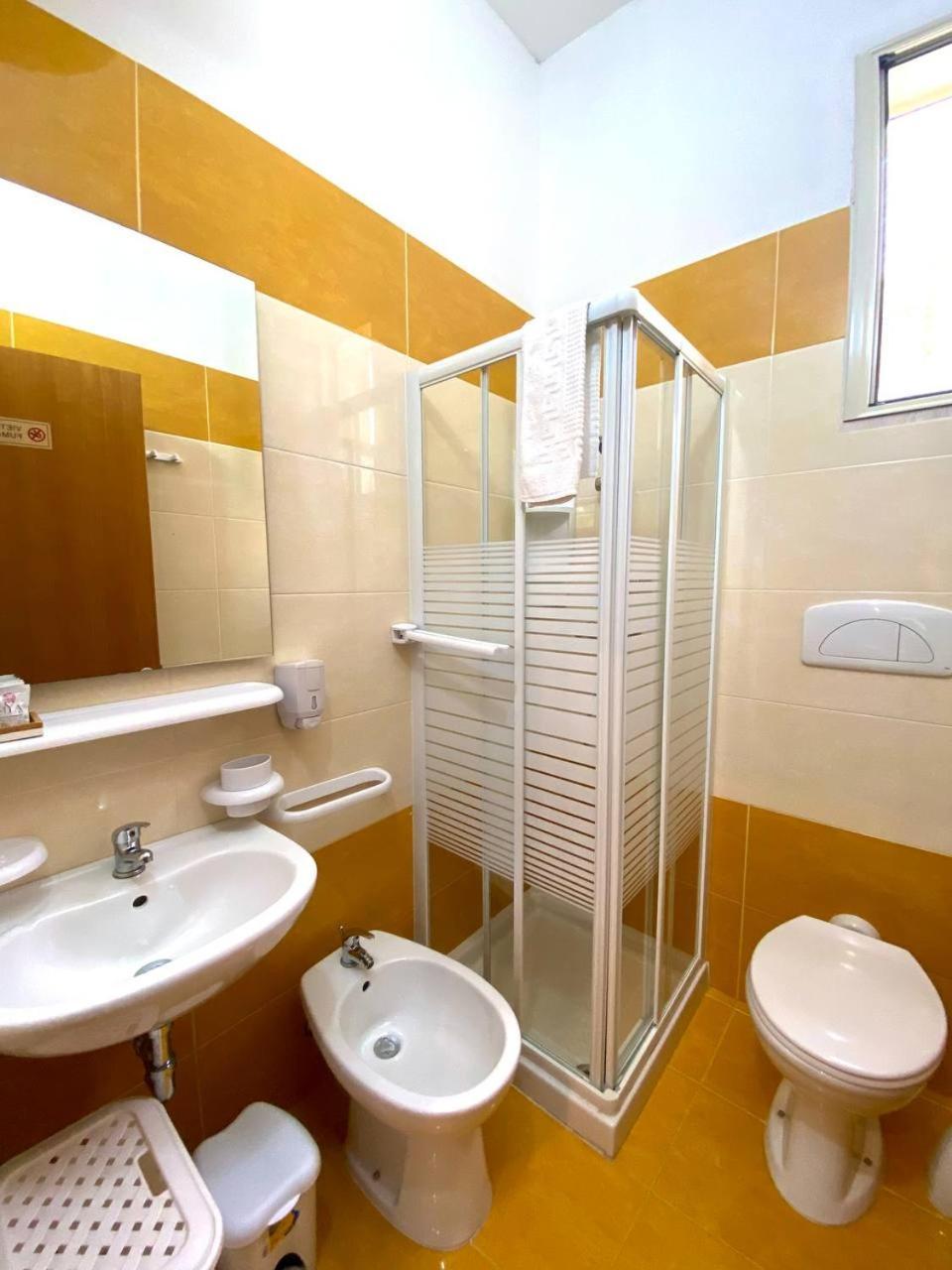 B&B Vistadamare Torre Specchia Ruggeri Exterior foto